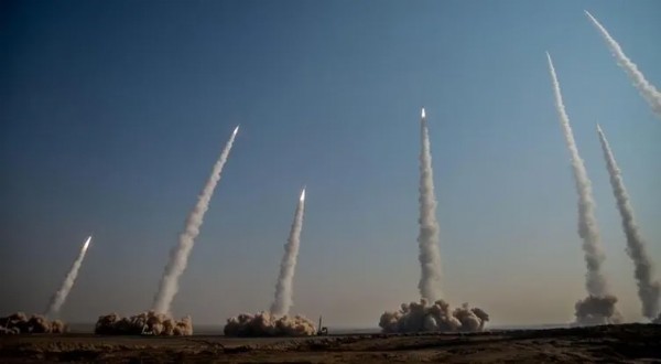 The Economist’ten Çarpıcı Trump Ve Jinping Kapağı! İşte Çin’in Tarihi İran Stratejisi